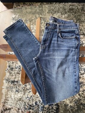 Hollister Men's Medium Blue Skinny Jeans